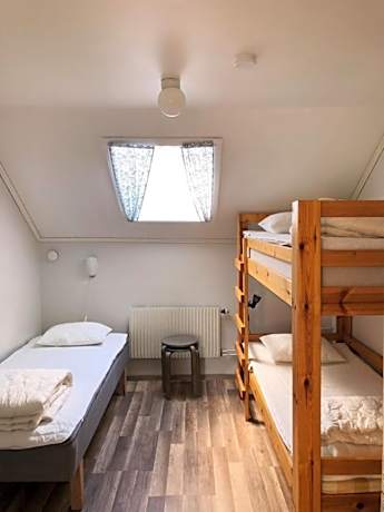 Standard Triple Room with Shared Bathroom