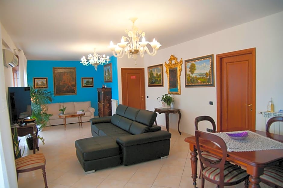 B&BYanet's Beautiful House