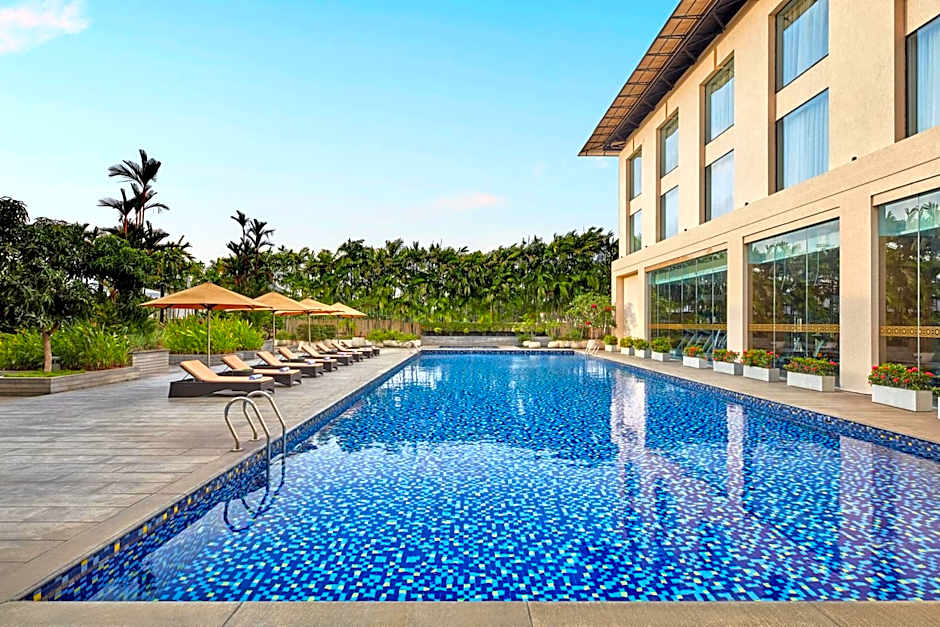 Courtyard by Marriott Kochi Airport