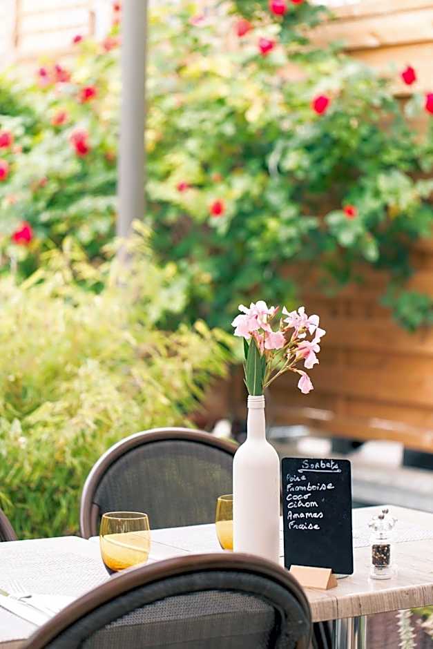 Hôtel Restaurant La Croix Verte Vich