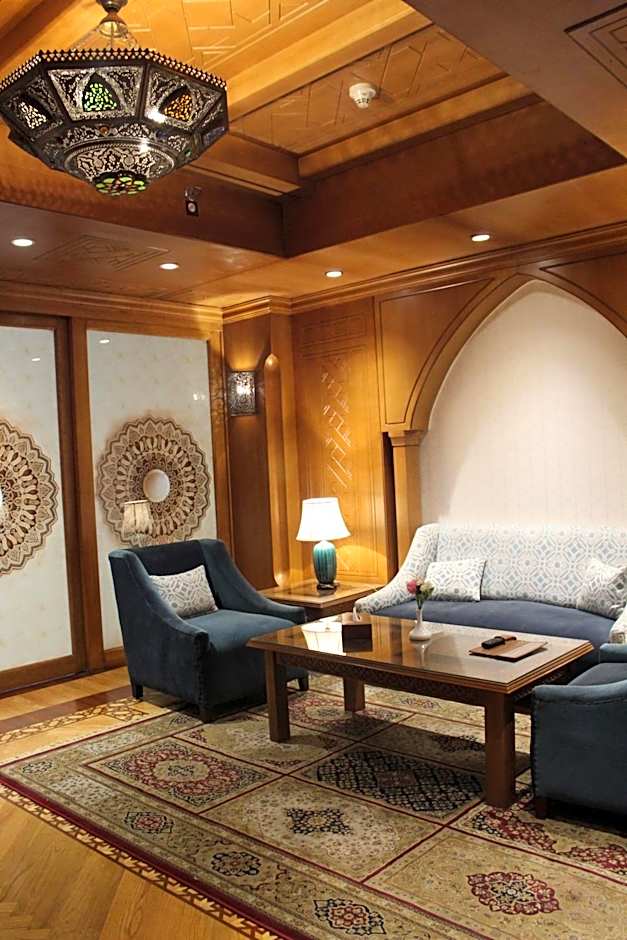 Helnan Landmark Hotel