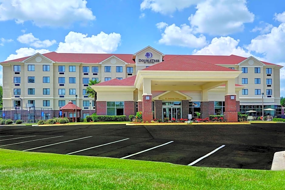 DoubleTree by Hilton Hattiesburg