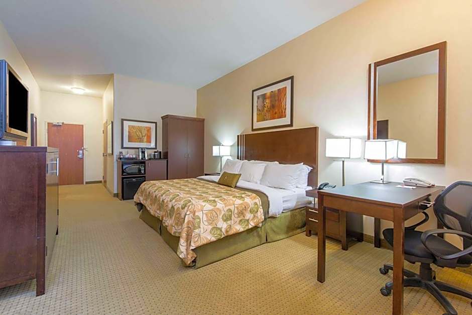 Ramada by Wyndham Wainwright