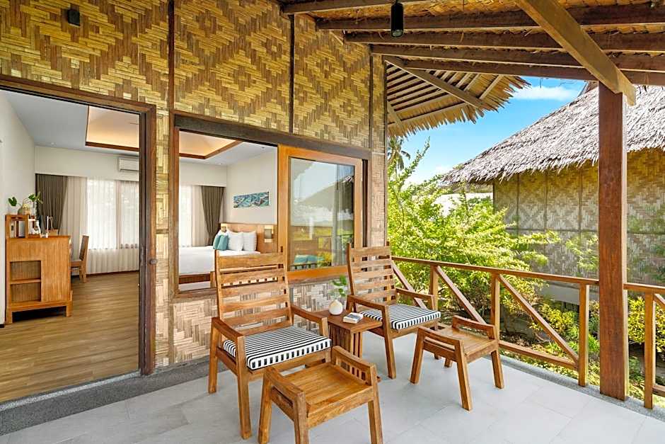 SAii Phi Phi Island Village