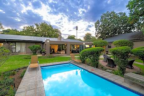 Sand River Guest House