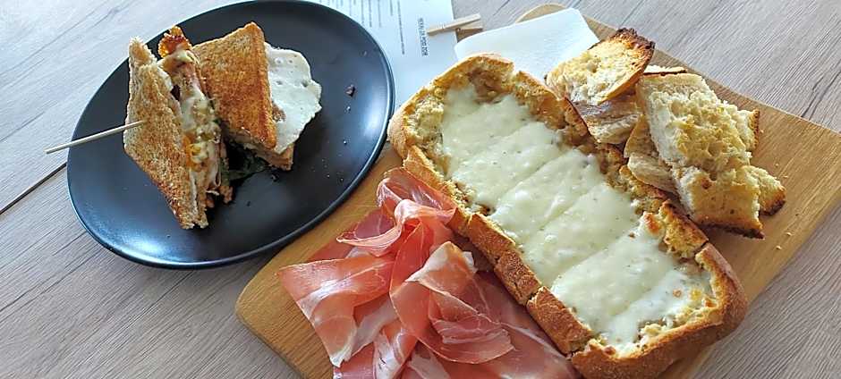 Apartments & Burgers REZIDENCA PIPANOVA