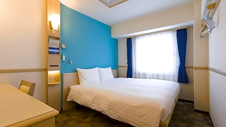 King Room - Non-Smoking