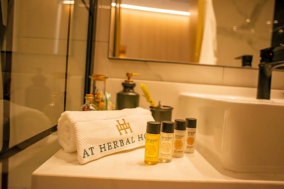At Herbal Boutique Hotel & Spa