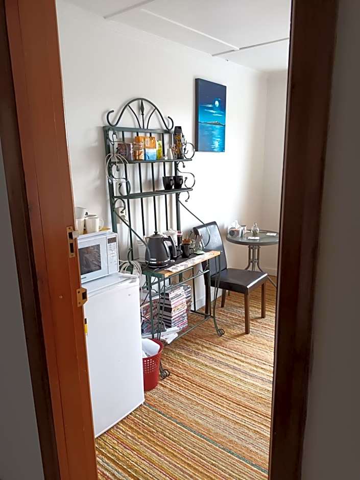 Ahaura Hotel
