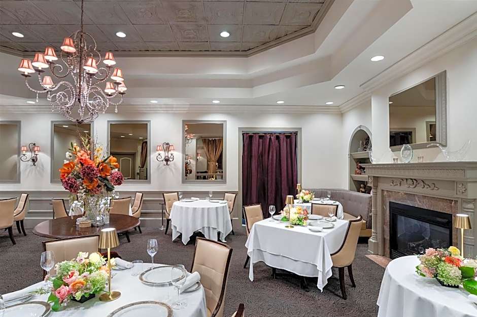 Hampton Inn & Suites Albany-Downtown