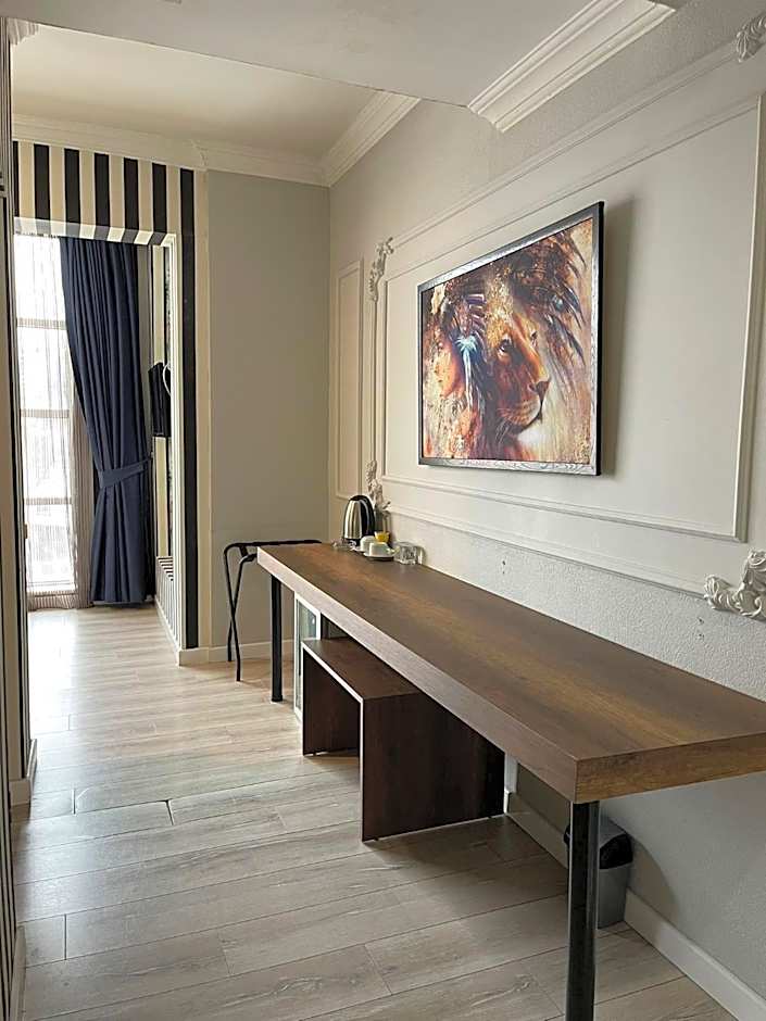 Double Bond Hotel Spa