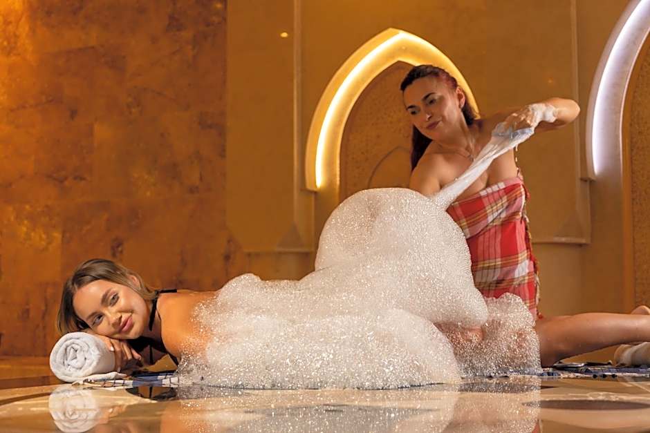 Sky Blue Hotel & Spa