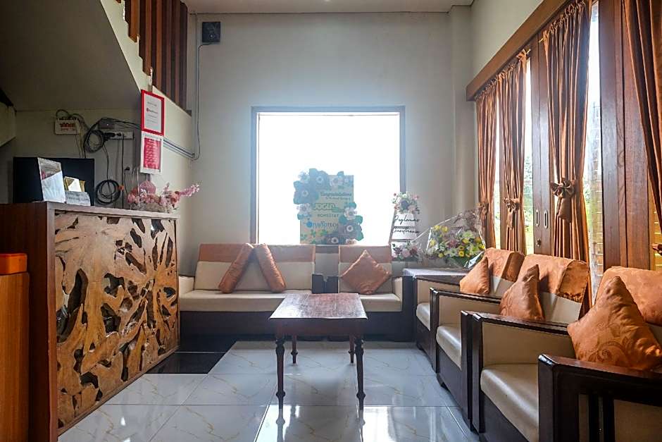 RedDoorz @ Gentan Raya by Joglomas