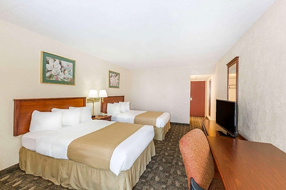 Days Inn by Wyndham Grand Island I-80