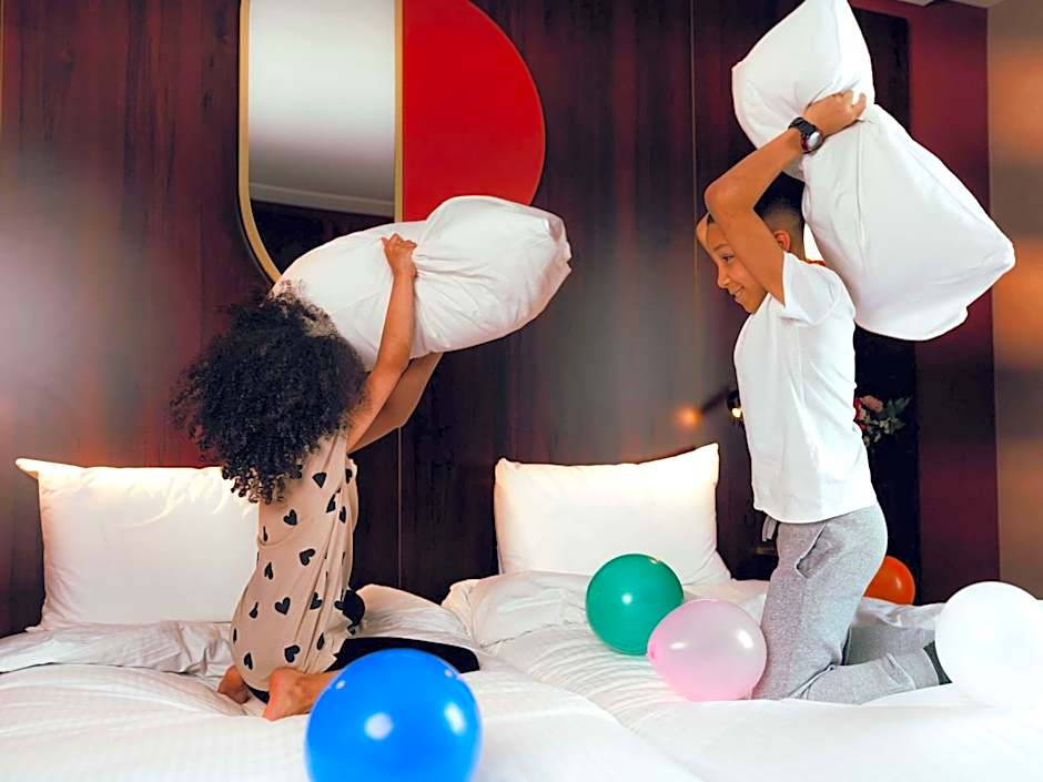 Nest Hotel Paris la Défense - MGallery Collection