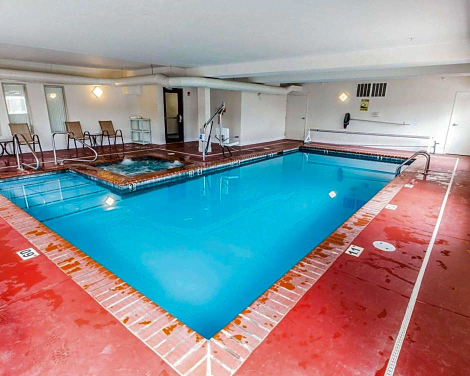Quality Inn & Suites Montrose - Black Canyon Area