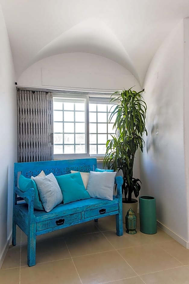 Sandhi House - Yoga & Wellness