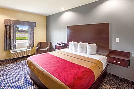 King Room - Disability Access/Non-Smoking