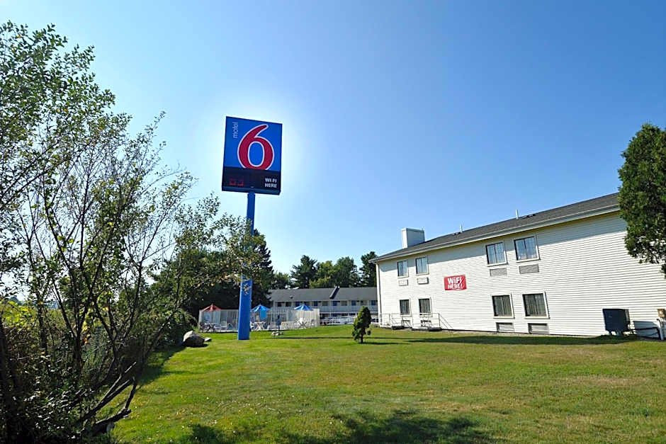 Motel 6-Nashua, NH