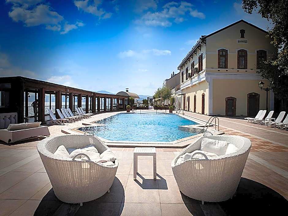 Montania Special Class Hotel