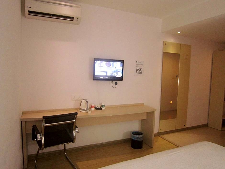 Hotel City Comfort Inn