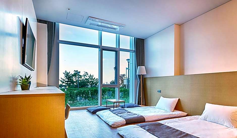 Naksan Beach Hotel