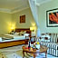 Sovereign Hotel