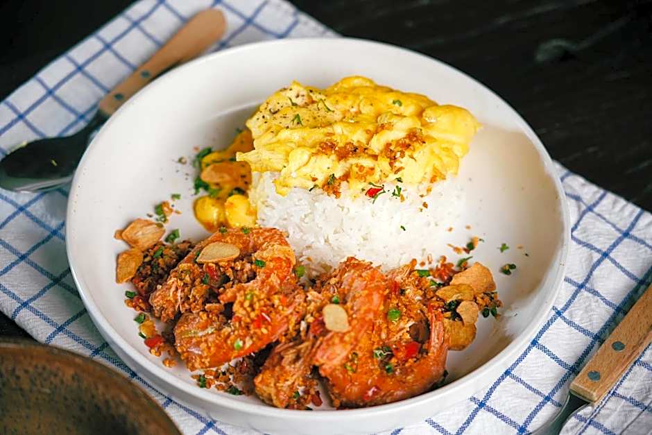 Mestyle Garage Hotel