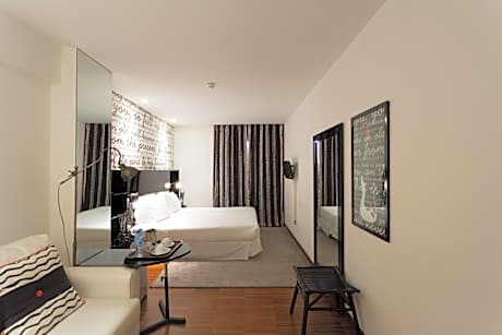 Twin Room with Extra Bed