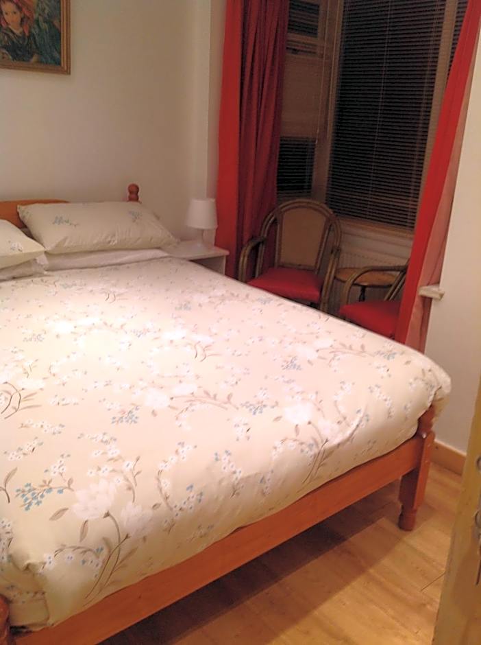 Fairhaven Hotel on Woodfield Road