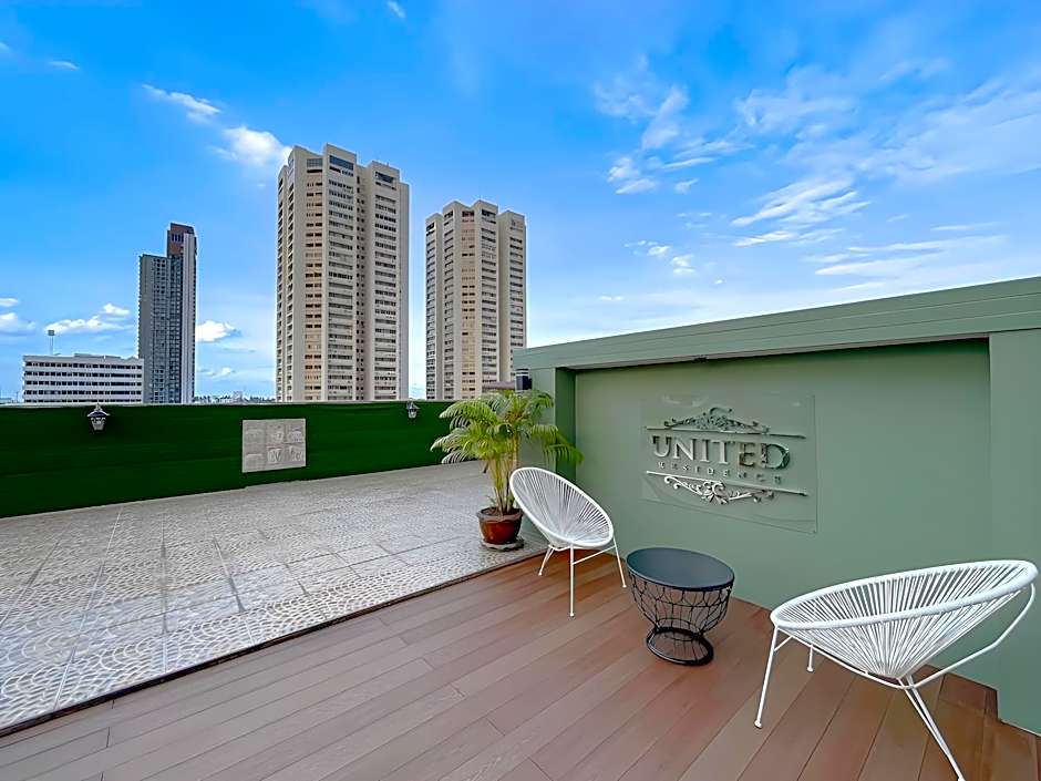 United Residence Ekamai Bangkok
