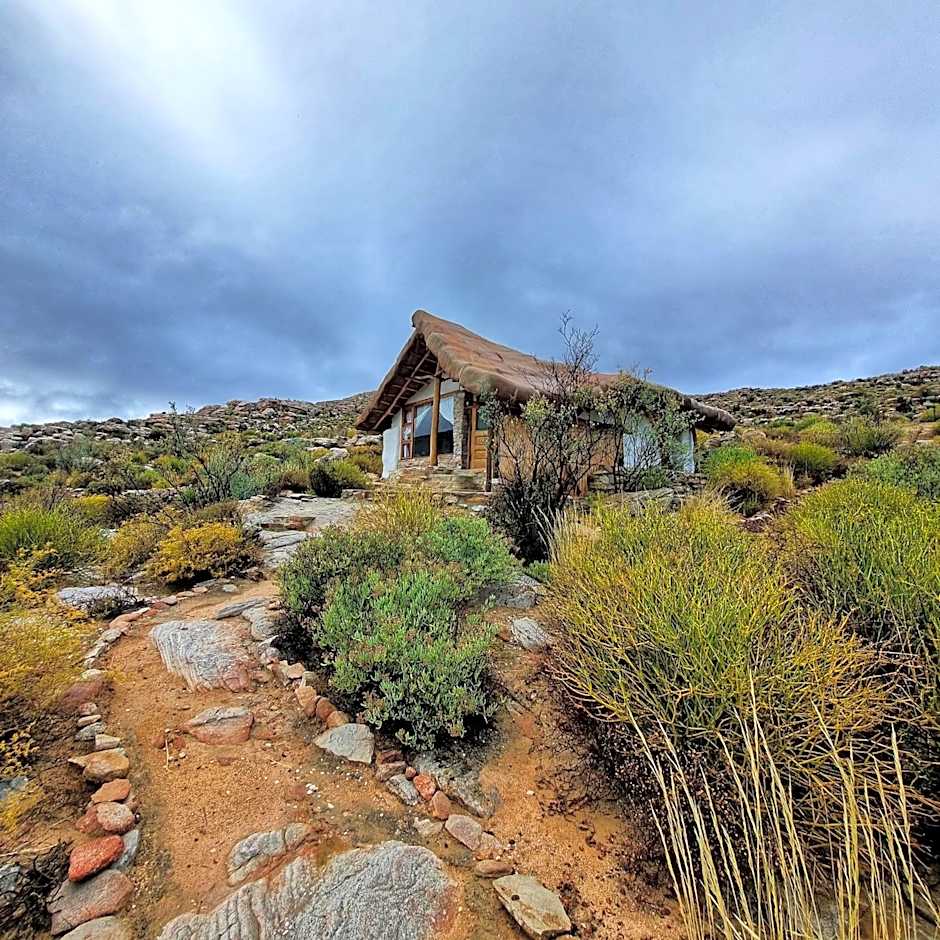 Oudrif Strawbale Retreat