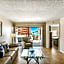 Beach Palms- Unit 102