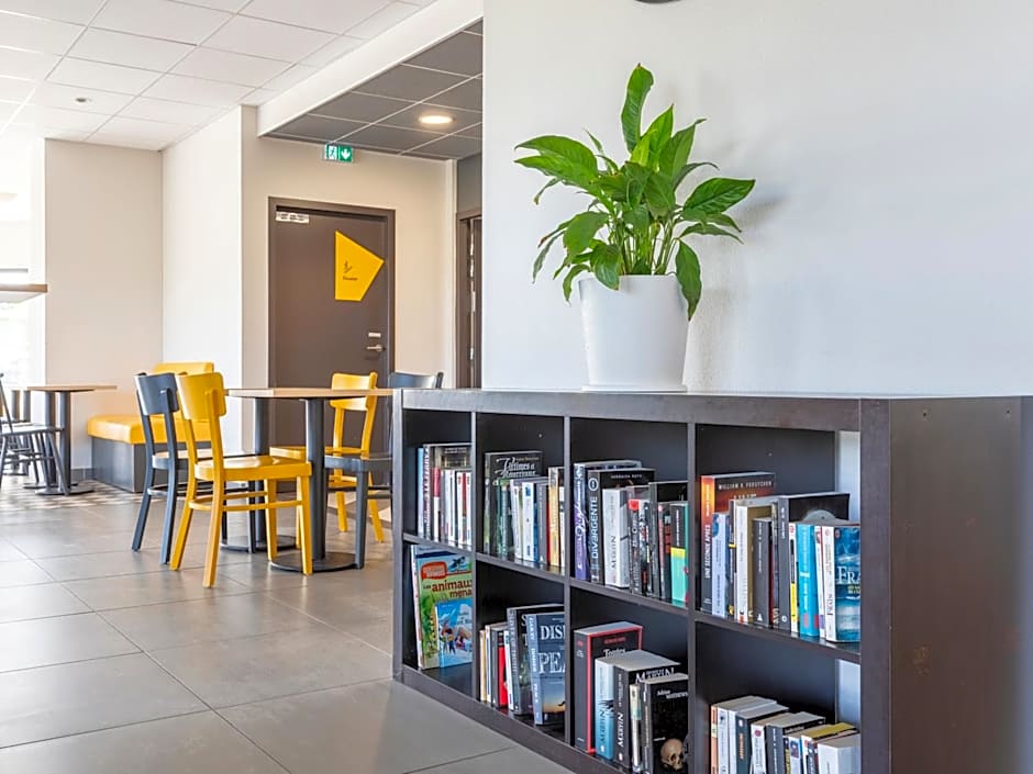 B&B HOTEL Saint-Martin-de-Crau Alpilles Camargue