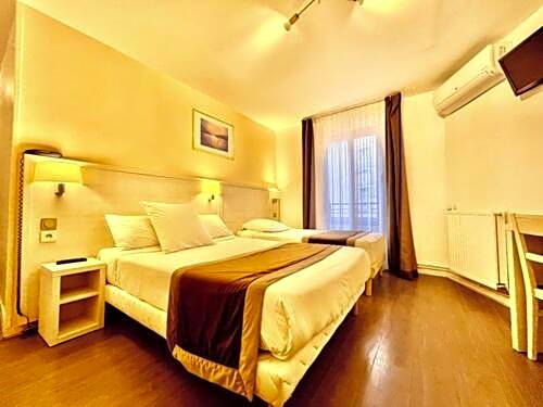 Luxor Bastille Hotel