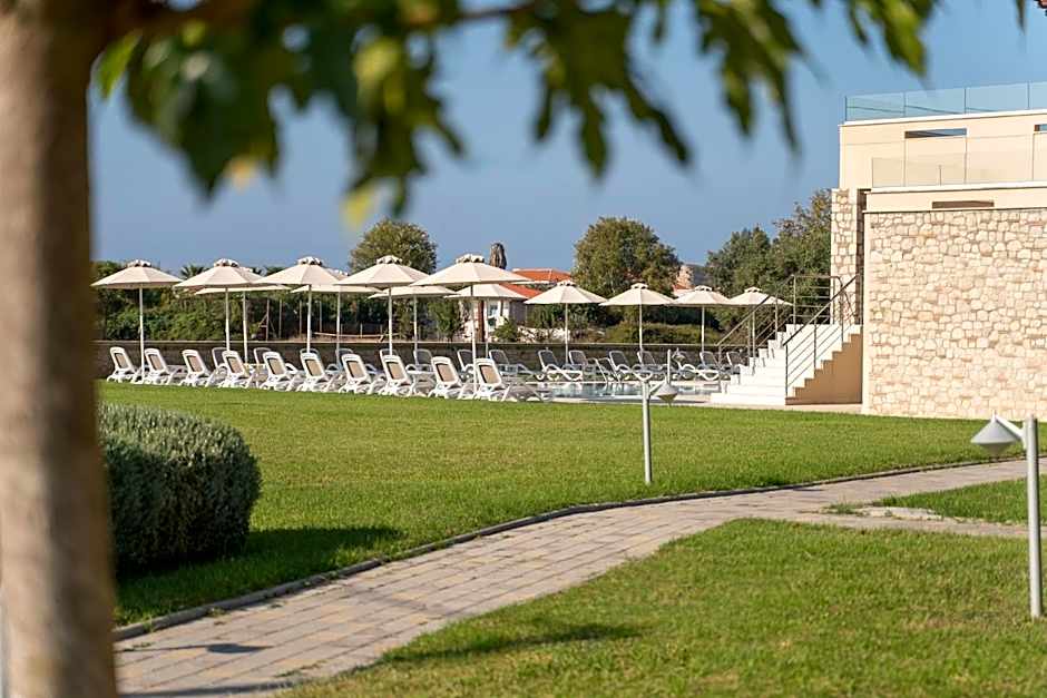 Niriides Luxury Villas