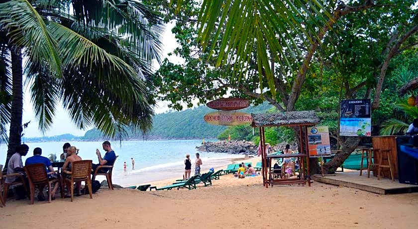 Villa Baywatch Rumassala