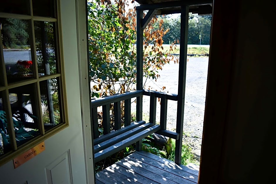 Exit Glacier Lodge