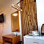 Denis Hotel