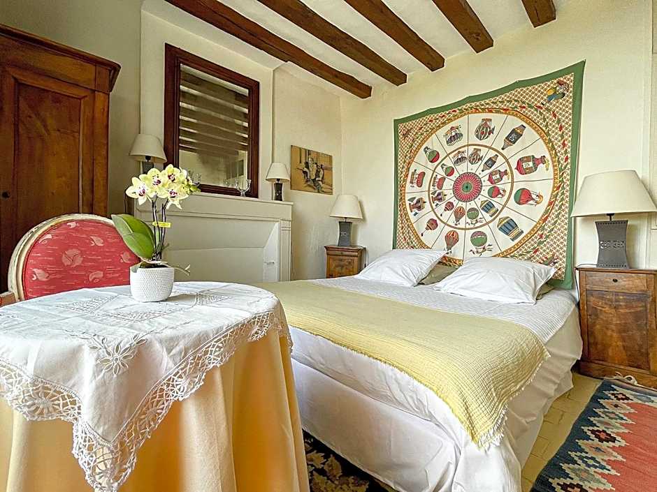 LE PRESBYTÈRE DE LA CITE ROYALE DE LOCHES