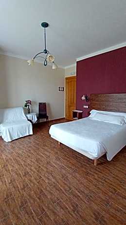 Superior Double Room - No pets