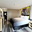 Super 8 by Wyndham Cedar Rapids