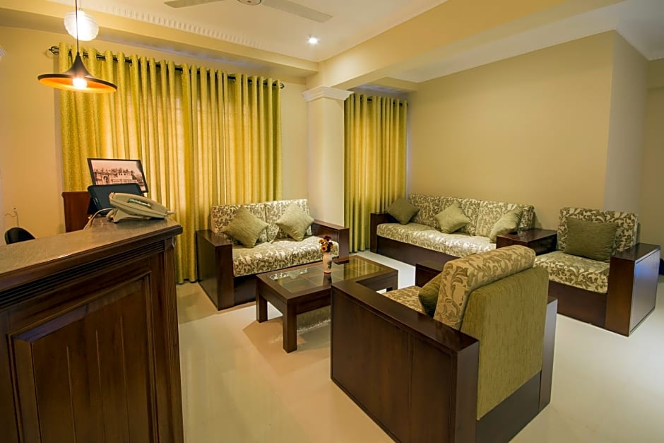Ceyloni City Hotel
