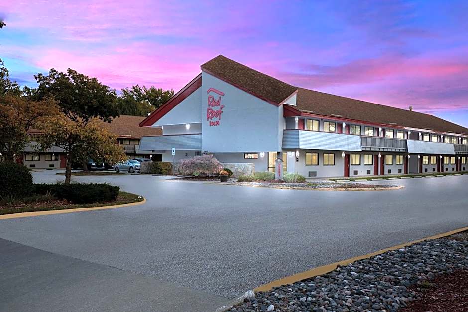Red Roof Inn Cleveland - Westlake