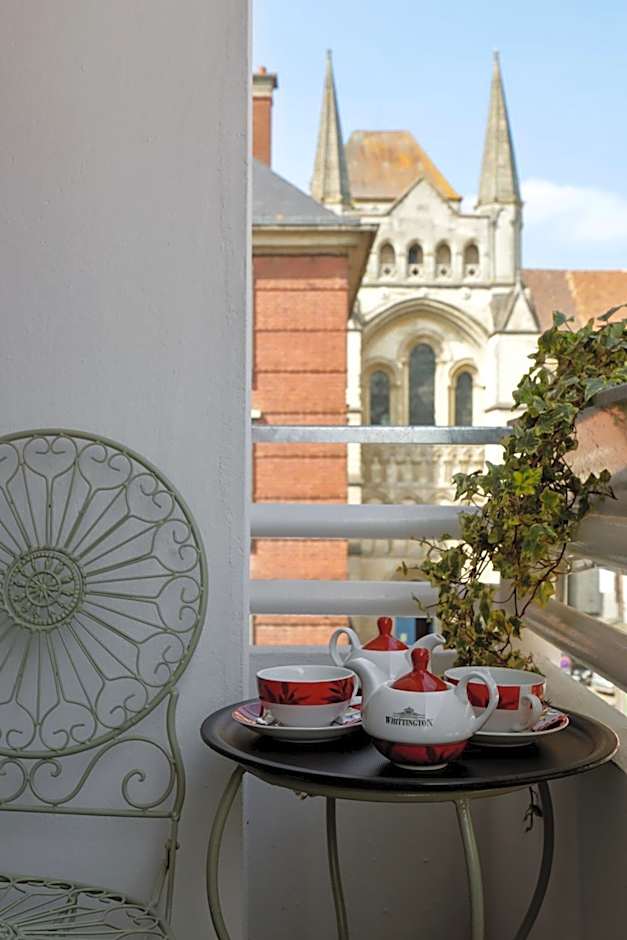 BRIT HOTEL PRIVILEGE LISIEUX - La Villa des Arts