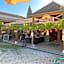 La Maison du Parc B & B Oct to June Entire house 3 bedrooms sleeps 6 July to Sept