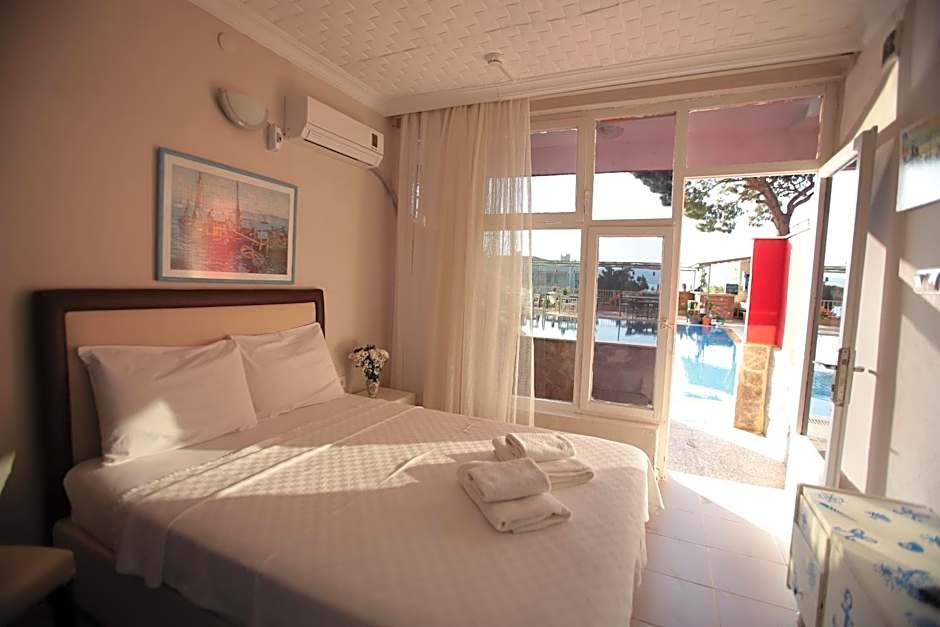 Tunc Hotel