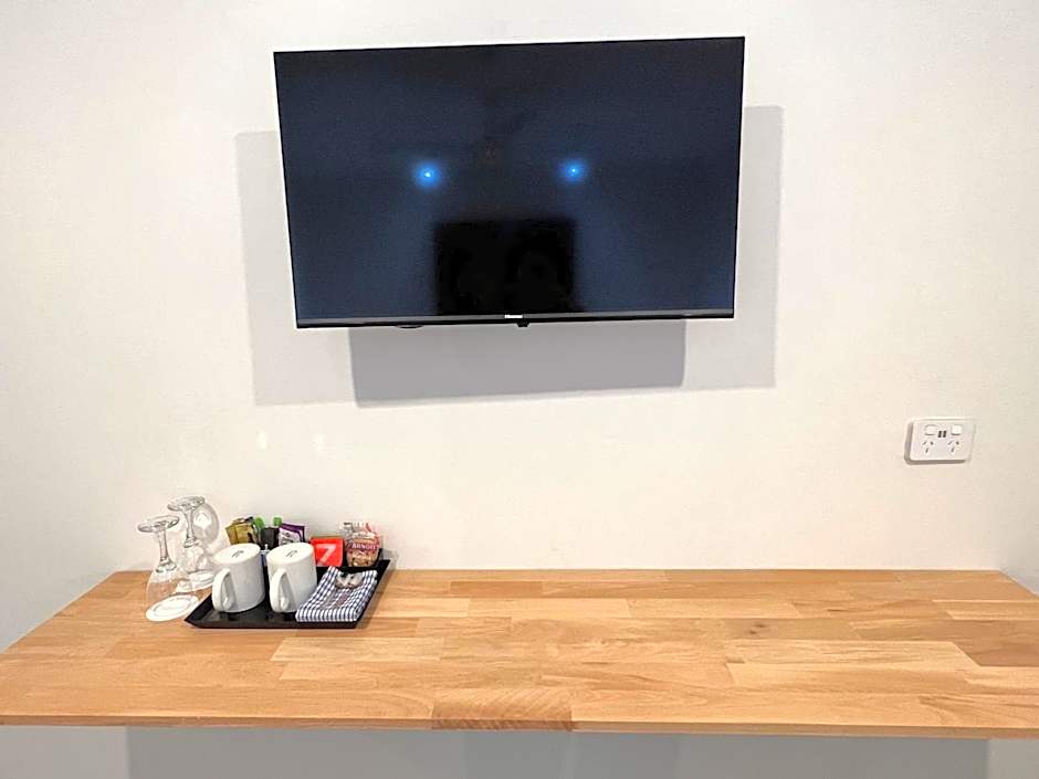 Stay at Alice Springs Hotel