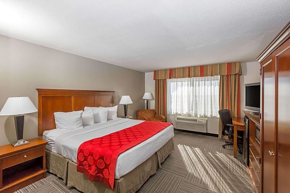 Ramada by Wyndham Platte City KCI Airport