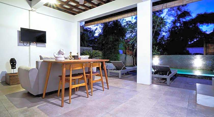 The Lumbung Wood Villa
